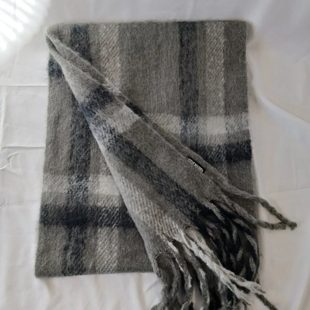 Steve Madden Brushed Plaid, Blanket Wrap Scarf, Black/Gray, Fringe, One Size